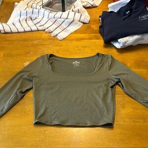 Hollister Olive Scoop Neck Long Sleeve Crop Top